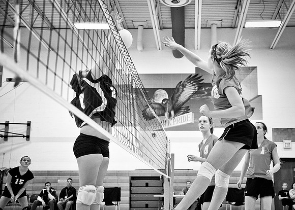 8th grade girls' volleyball