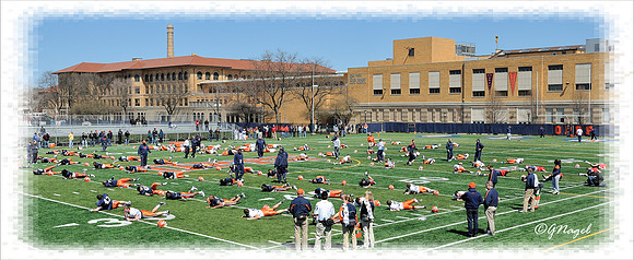 Illini scrimmage in Oak Park