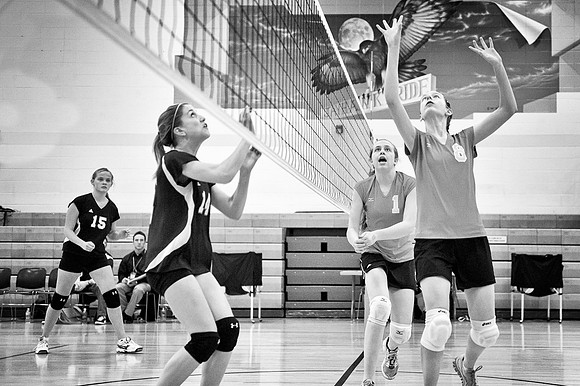 8th grade girls' volleyball