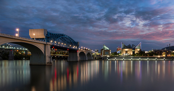 Market Street Bridge and Aquarium