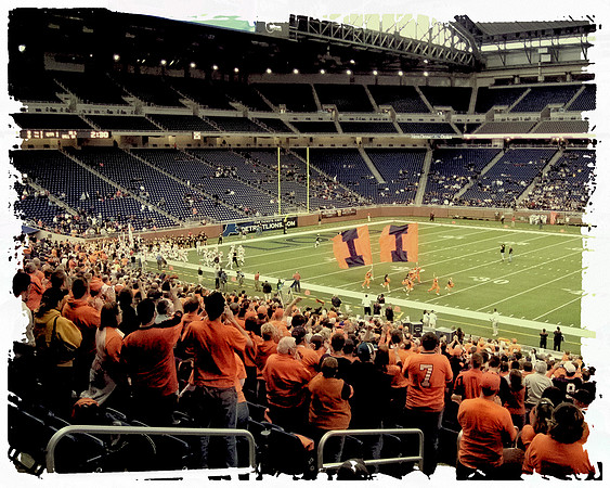 Illini take the field