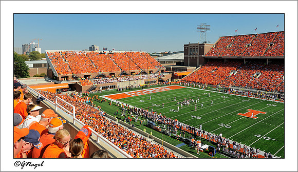 Homecoming crowd