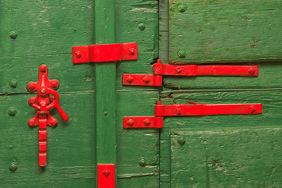 Red latches
