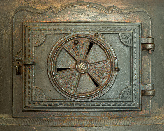 Wood burning stove