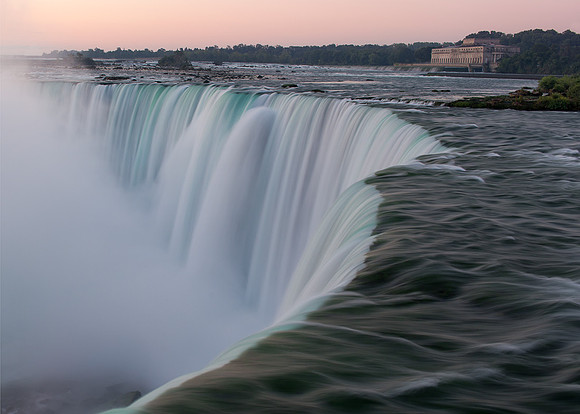 Horseshoe Falls