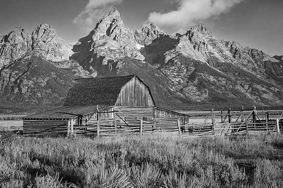 Moulton Barn