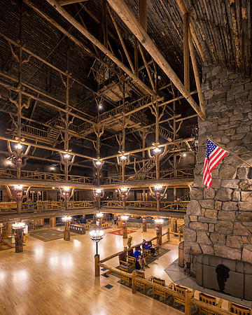 Old Faithful Inn