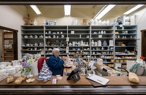 Delft Paint Room