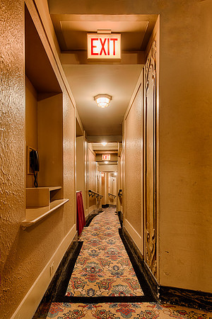 Narrow exit hall