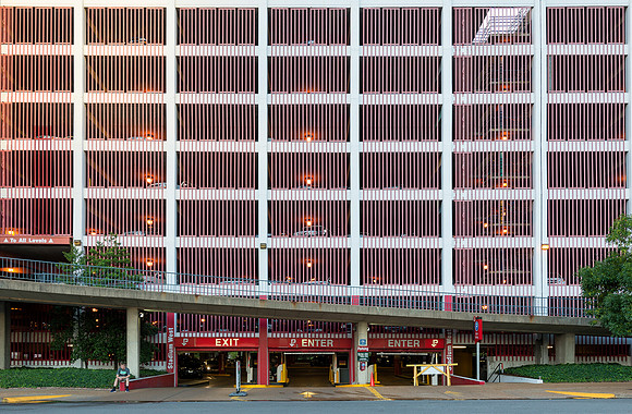 Parking garage