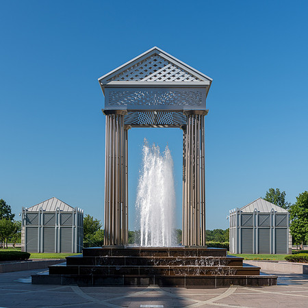Confluence fountain
