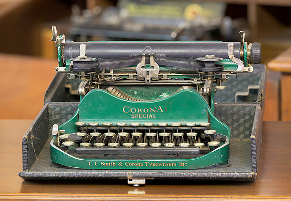Corona Typewriter