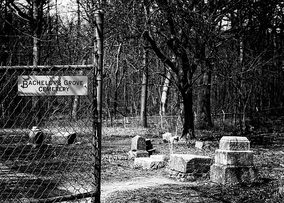Bachelor's Grove Cemetery