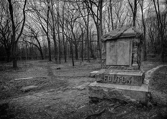 Bachelor's Grove Cemetery