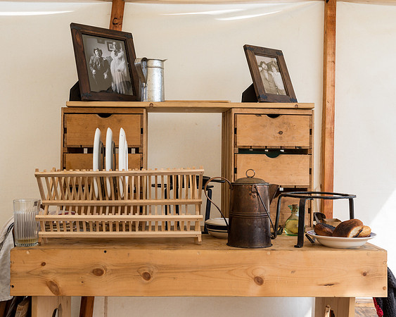 Tent table
