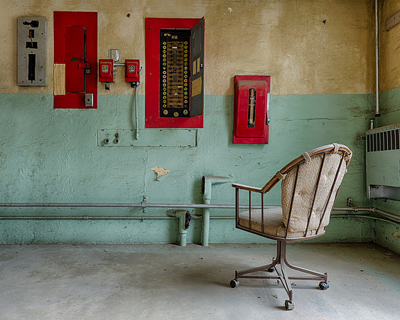 Fusebox chair