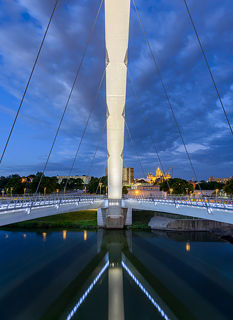 Iowa Women of Achievement Bridge