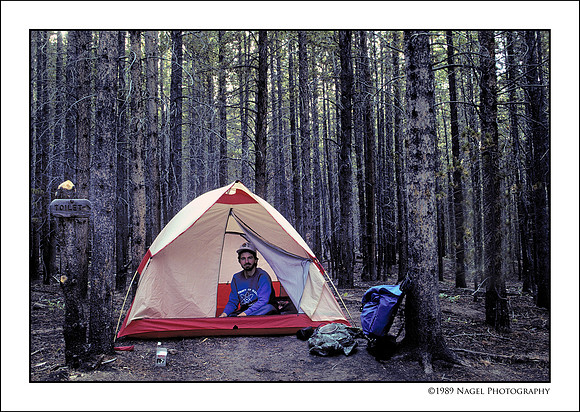 Toilet tent