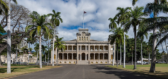 Iolani Palace