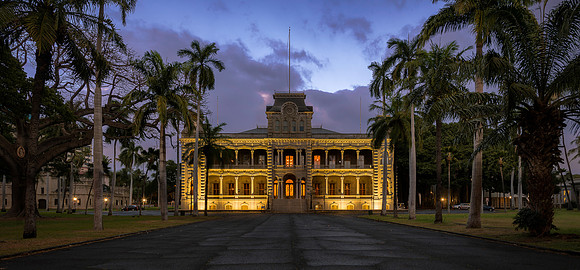 Iolani Palace