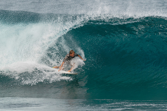 Surfing at Banzai Pipeline