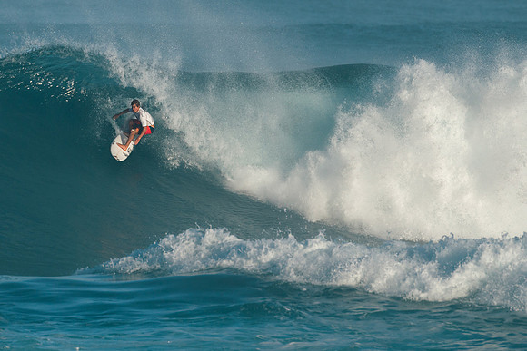 Hawaii surfing