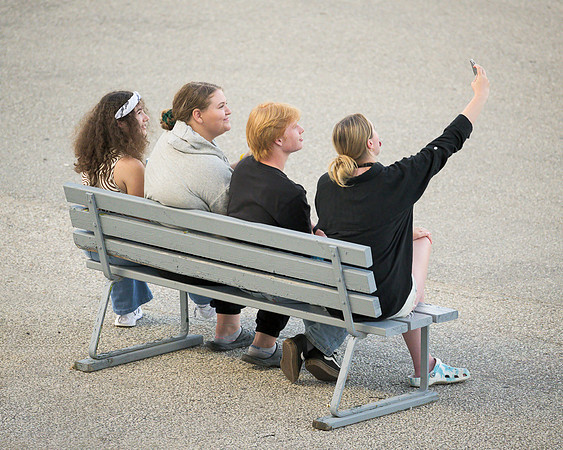 Selfies x4