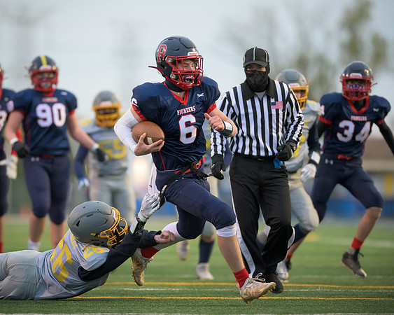 Pioneers Football
