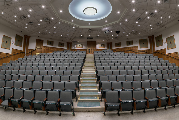 Noyes Lab lecture hall