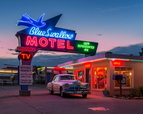 Blue Swallow Motel
