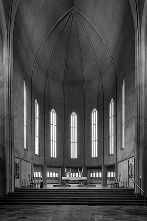 Hallgrimskirkja sanctuary