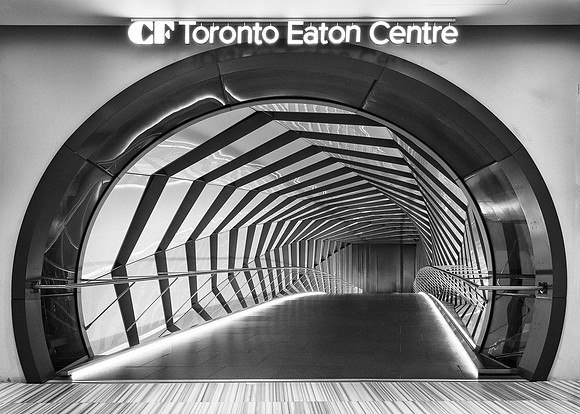 Eaton Centre Pedestrian Bridge