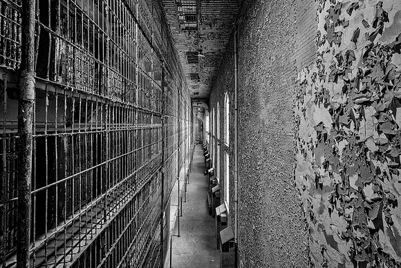 Cell block