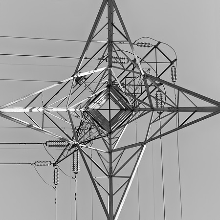 Transmission tower