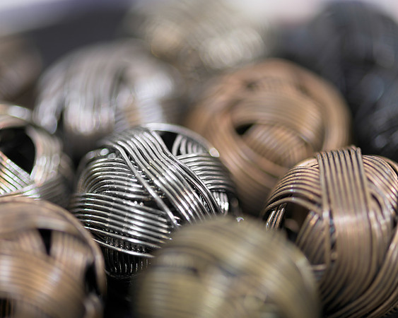 Wire balls