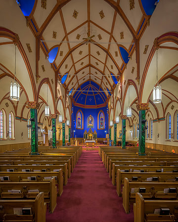 Holy Name of Mary Catholic Church