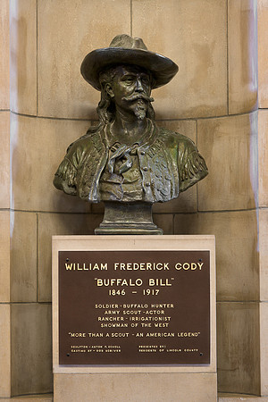 Buffalo Bill Cody sculpture