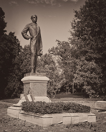 Davis Circle