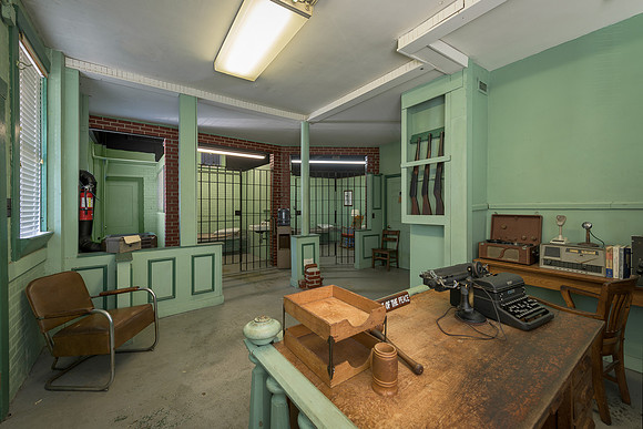 Mayberry Courthouse