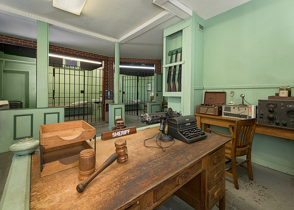 Mayberry Courthouse