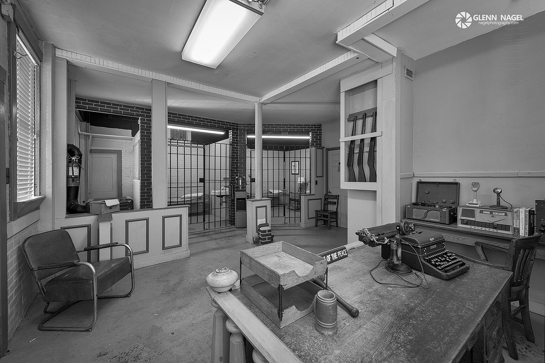 p3562082634-5.jpg