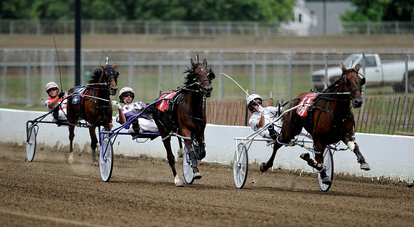Harness racing