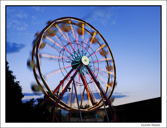 Giant Century Gondola Wheel