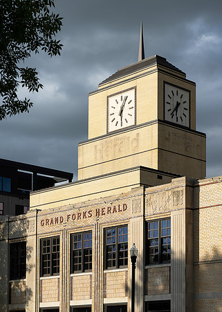Grand Forks Herald