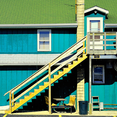 Green wall stairs