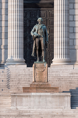 Thomas Jefferson statue