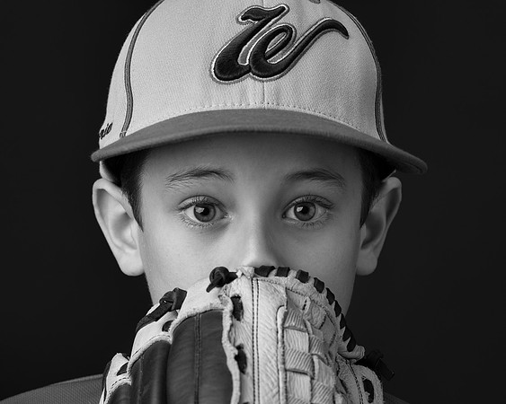 Christian Galindo 4x5 ratio (B&W version)