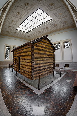 Lincoln cabin