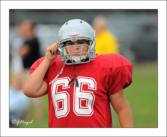 Mundelein lineman