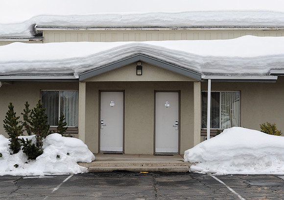 Snowy motel